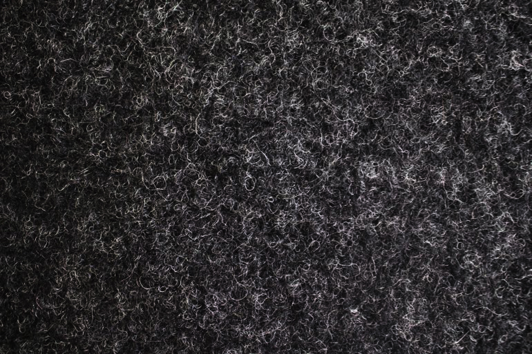 IWウールカラースライーバニット ブラック